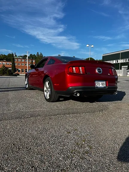 Ford Mustang 2010 photo 3