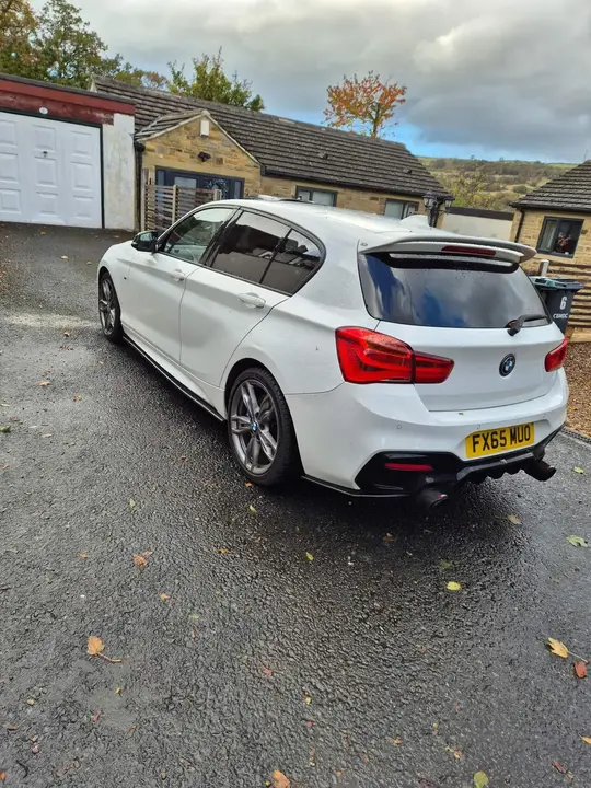 BMW 1 Series 2016 photo 2