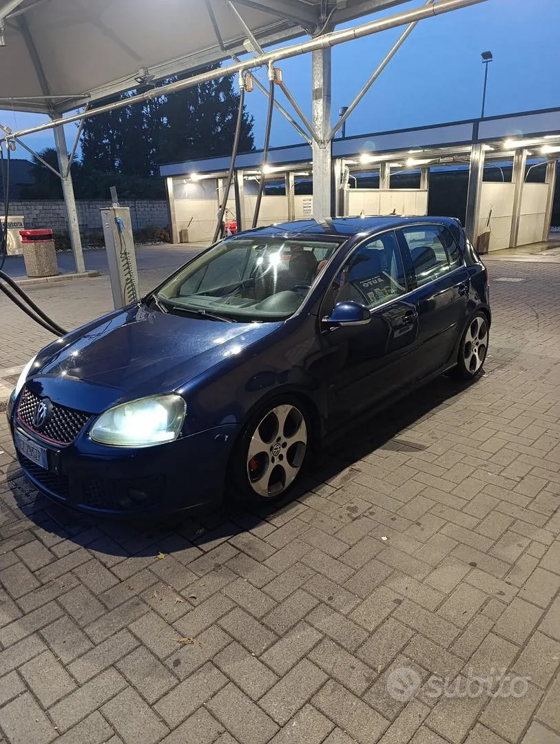Volkswagen Golf 2006 photo 2