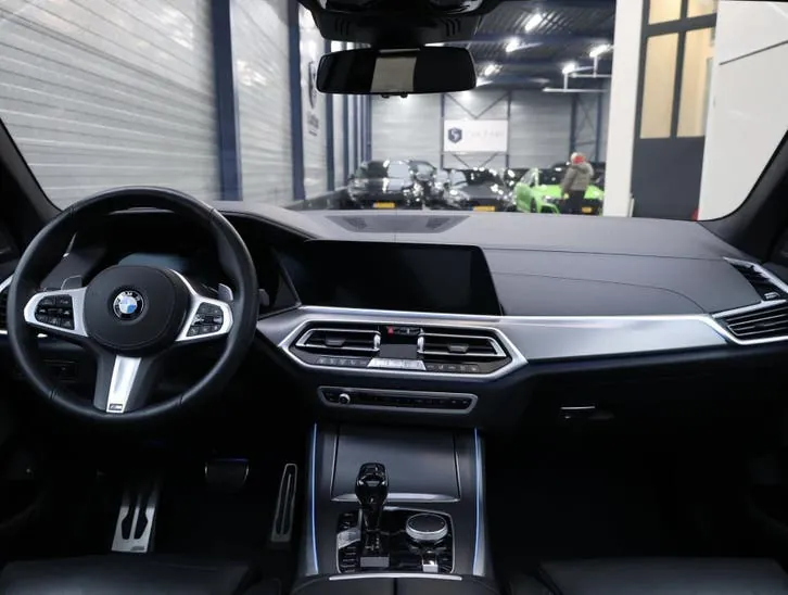 BMW X5 2020 photo 2