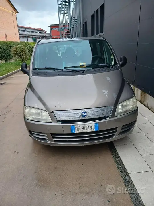 Fiat Multipla 2007 photo 2