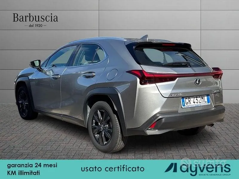Lexus Ux 2023 photo 4