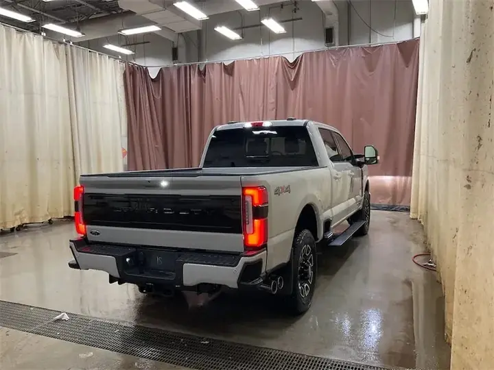 Ford F-350 Super Duty 2026 photo 5