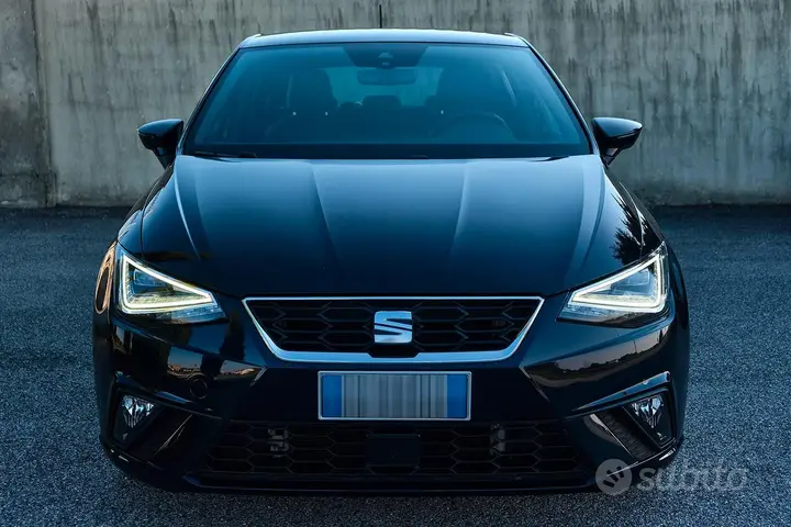 Seat Ibiza 2022 photo 2