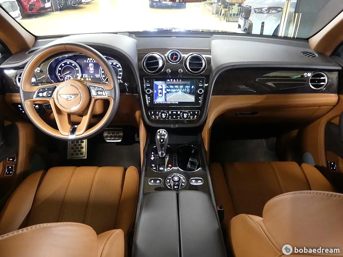 Bentley Bentayga 2020 photo 4