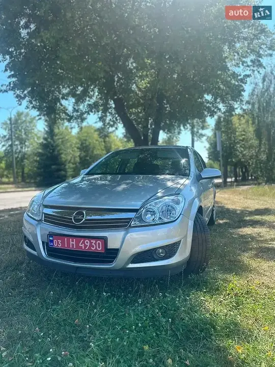 Opel Astra 2008 photo 2