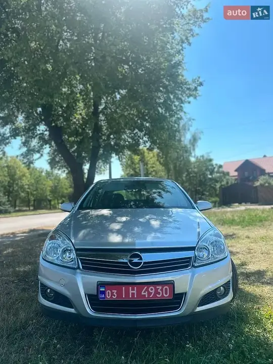 Opel Astra 2008 photo 4