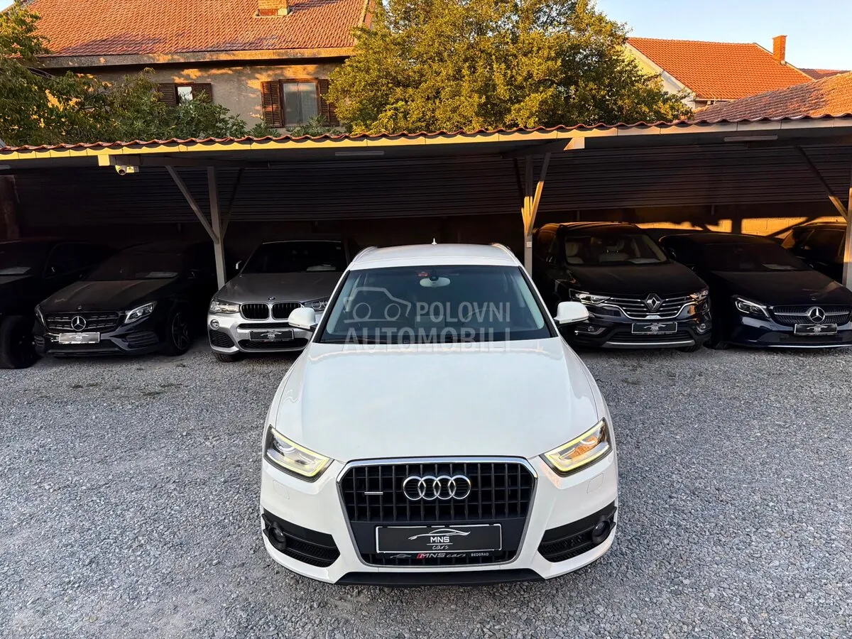 Audi Q3 2013 photo 2
