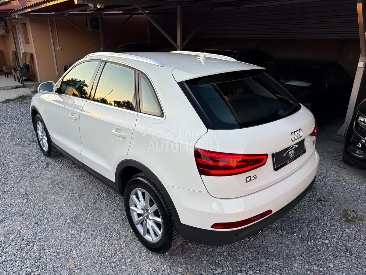 Audi Q3 2013 photo 5