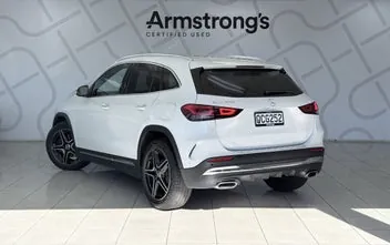 Mercedes-Benz Gla 2023 photo 3