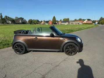 Mini Cooper S 2011 photo 2