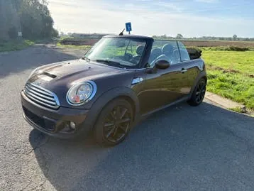 Mini Cooper S 2011 photo 3