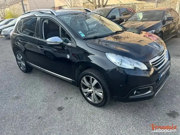 Peugeot 2008 2016 photo 3