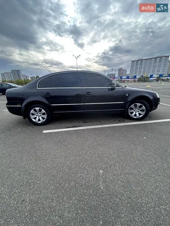 Skoda Superb 2007 photo 3
