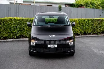 Hyundai Staria 2026 photo 5