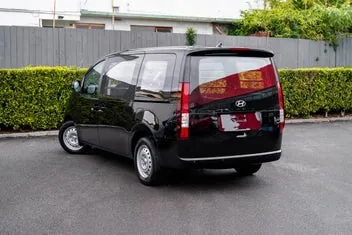 Hyundai Staria 2026 photo 4
