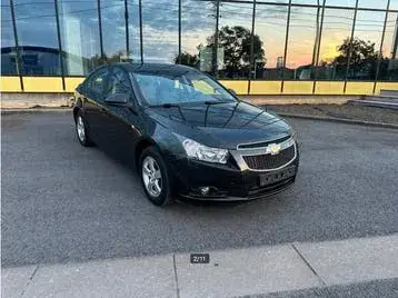 Chevrolet Cruze 2011 photo 2