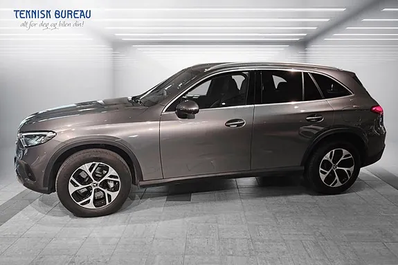 Mercedes-Benz Glc300 E 2023 photo 2