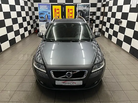 Volvo V50 2012 photo 3