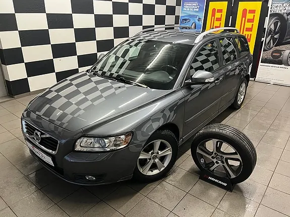Volvo V50