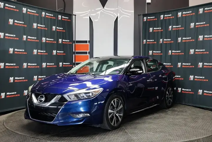 Nissan Maxima