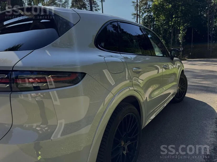 Porsche Cayenne 2022 photo 4