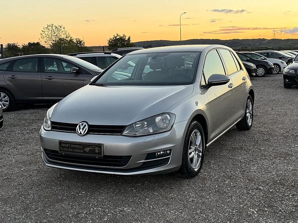 Volkswagen Golf 2013 photo 2