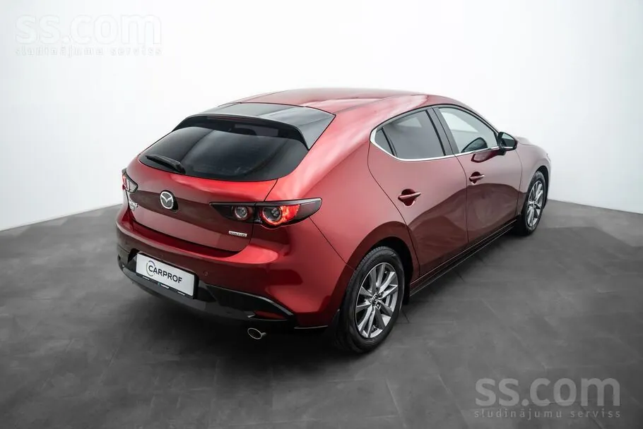 Mazda Mazda3 2019 photo 3