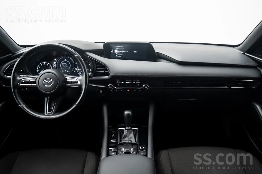 Mazda Mazda3 2019 photo 2
