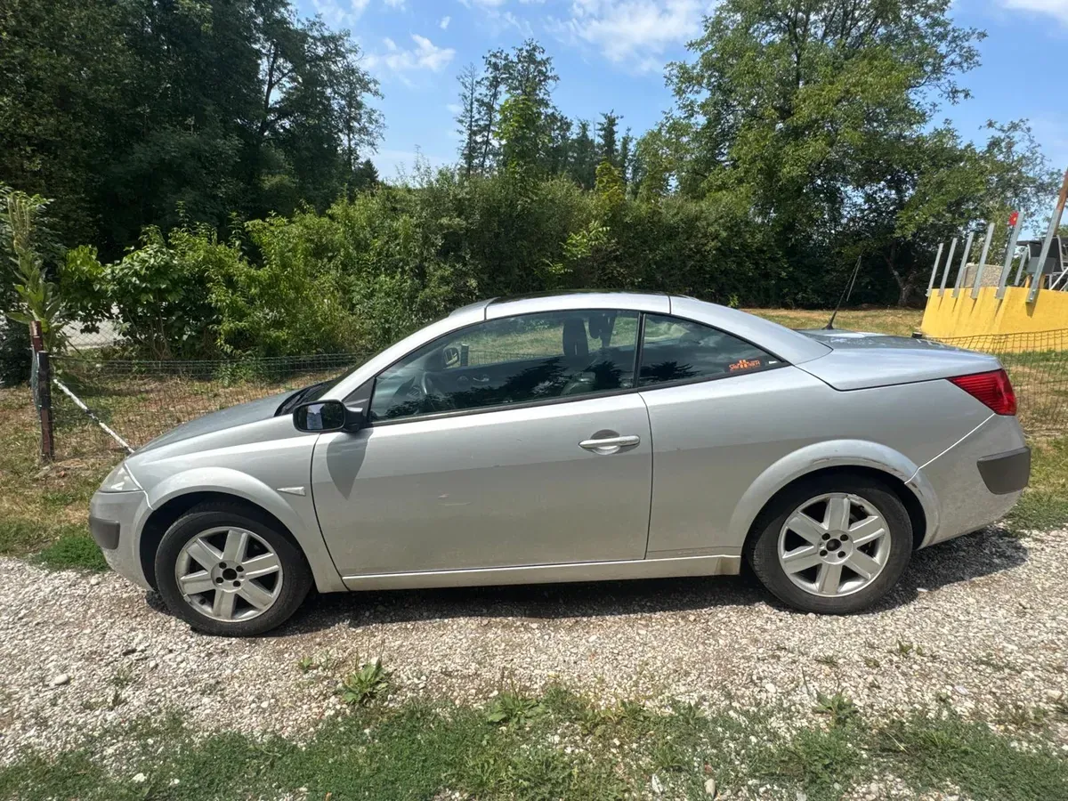 Renault Megane 2005 photo 2