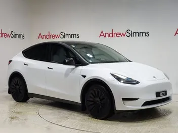 Tesla Model Y 2022 photo 2