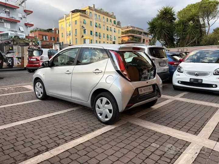 Toyota Aygo 2017 photo 5
