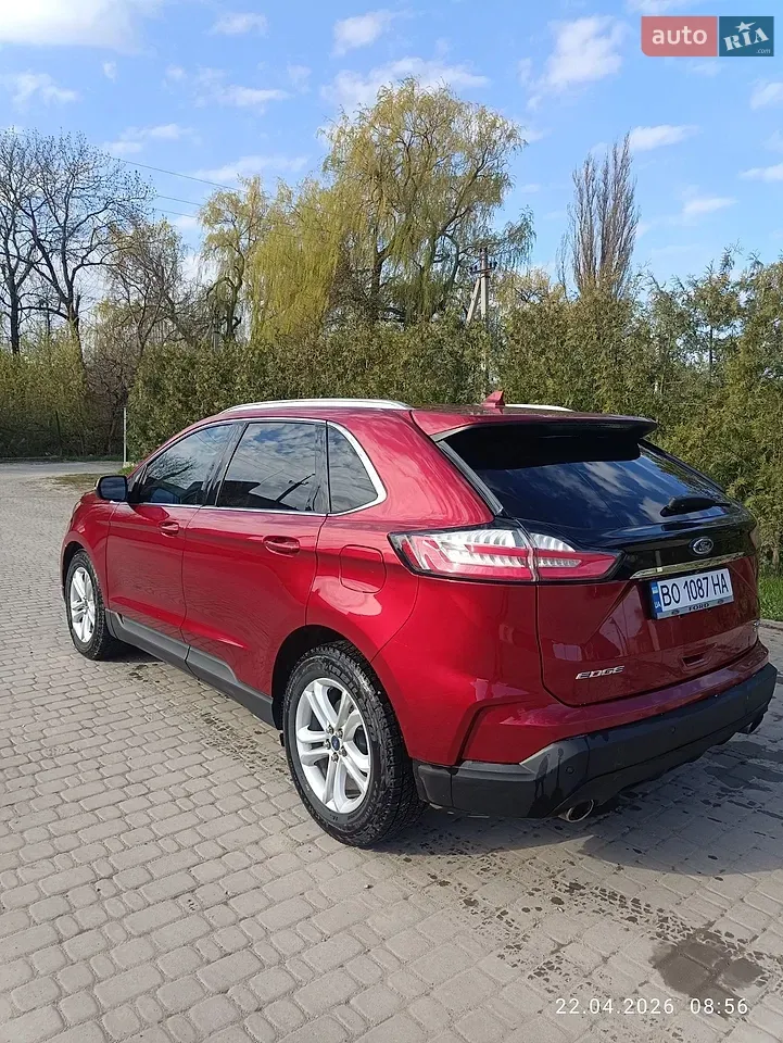 Ford Edge 2019 photo 2