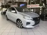 Mitsubishi Mirage 2022 photo 2
