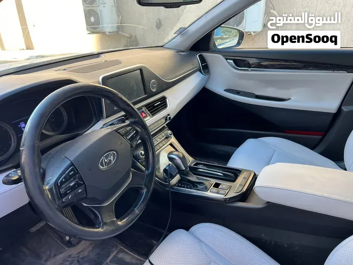 Hyundai Azera 2019 photo 4