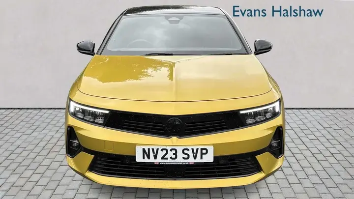 Vauxhall Astra 2023 photo 3