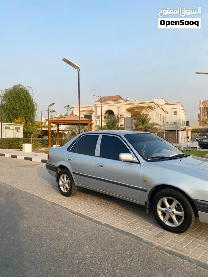 Toyota Corolla 1999 photo 3
