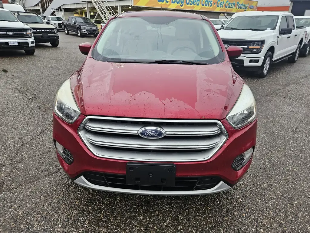 Ford Escape 2017 photo 2