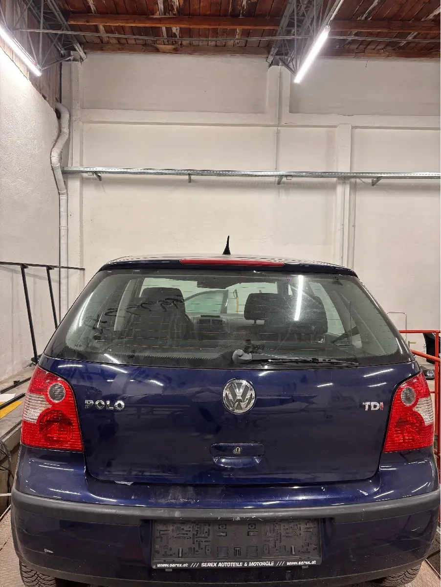 Volkswagen Polo 2002 photo 2