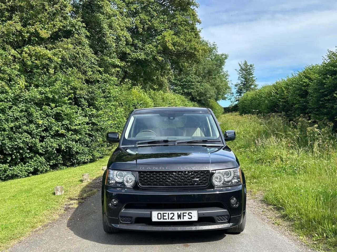 Land Rover Range Rover Sport 2012 photo 2