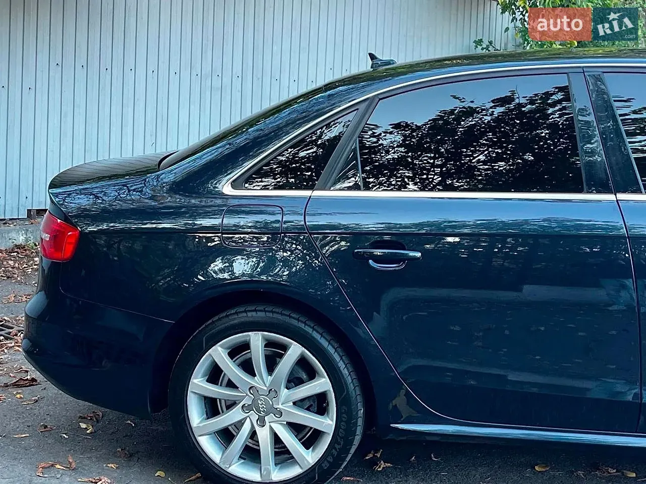 Audi A4 2014 photo 5