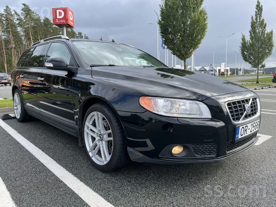 Volvo V70 2008 photo 2