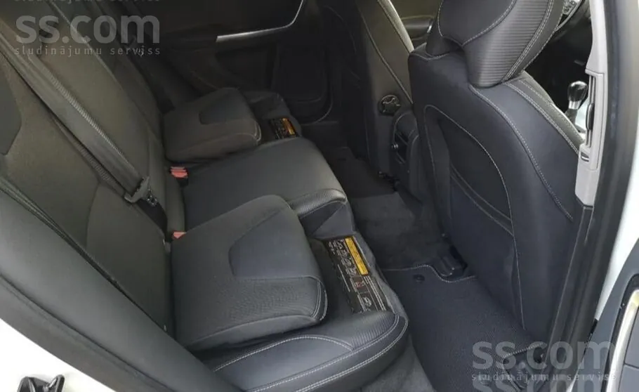 Volvo V60 2011 photo 5