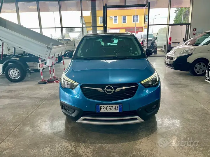 Opel Crossland X 2018 photo 2