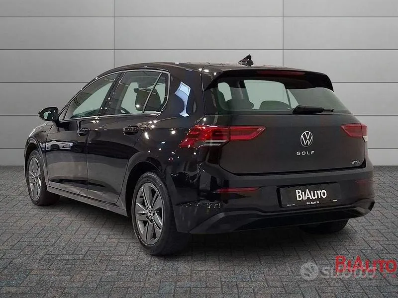 Volkswagen Golf 2022 photo 4