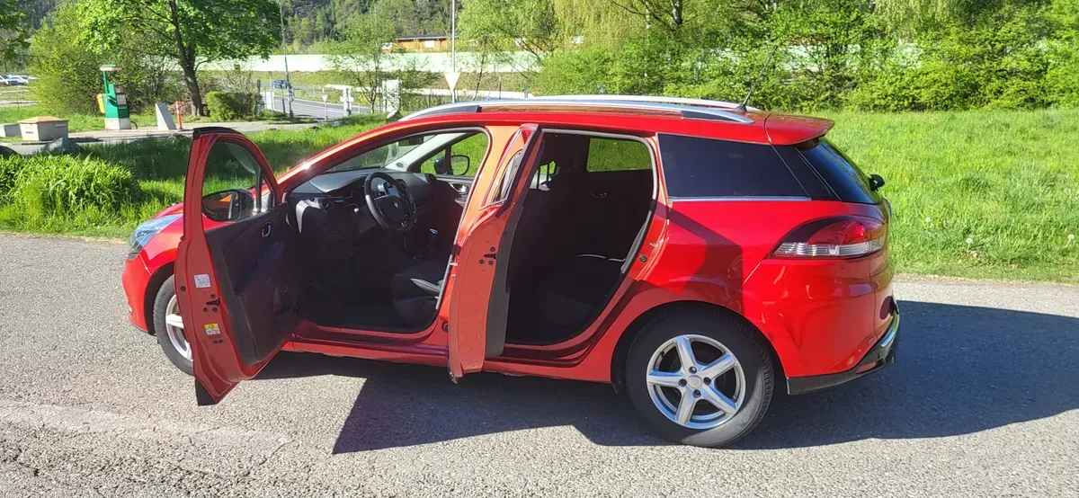 Renault Clio 2018 photo 2