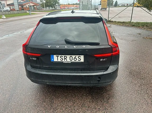 Volvo V90 2022 photo 5