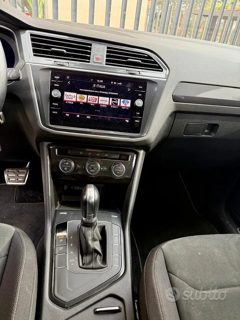 Volkswagen Tiguan 2018 photo 3