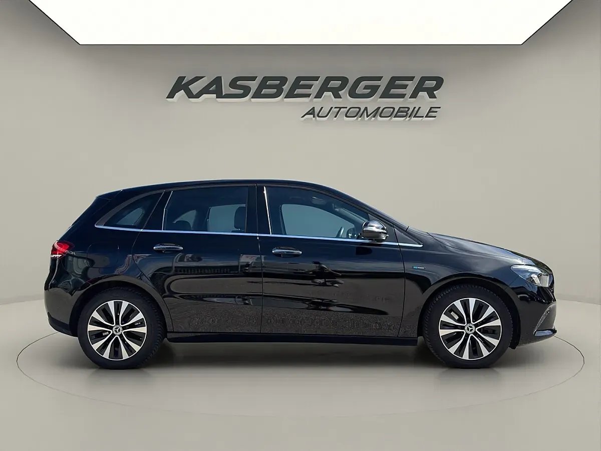 Mercedes-Benz B-Class 2021 photo 3