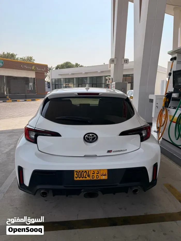 Toyota Corolla 2023 photo 2